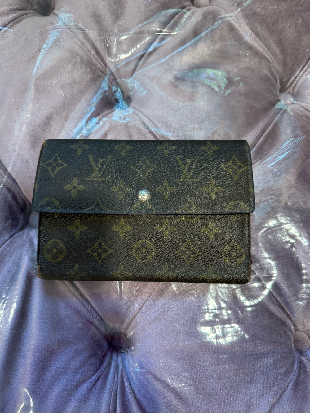 Louis Vuitton Monogram Fold-Over Wallet - Brown/Gold